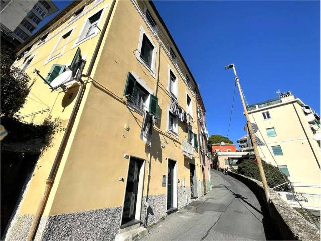 Appartamento in vendita a Genova GE