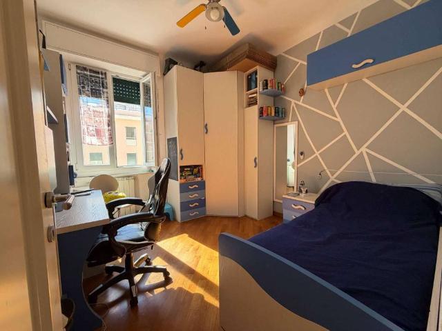 Appartamento in vendita a Genova GE