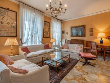 Appartamento in vendita a Genova GE