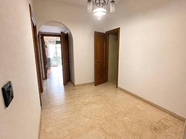 Appartamento in vendita a Genova GE