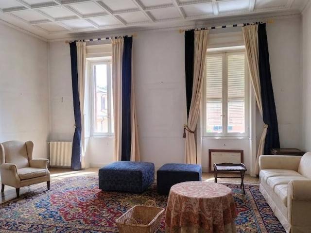Appartamento in vendita a Genova GE