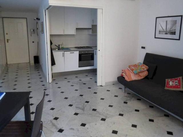 Appartamento in vendita a Genova GE