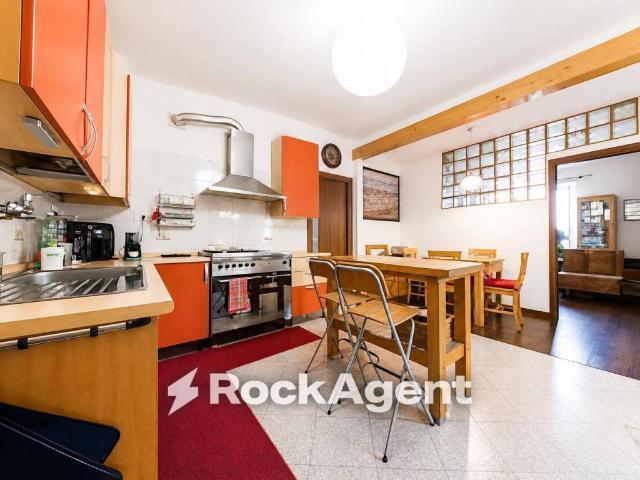 Appartamento in vendita a Genova GE