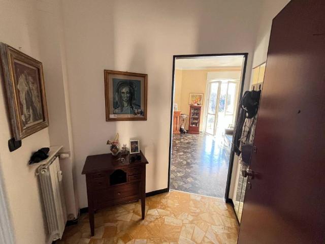 Appartamento in vendita a Genova GE