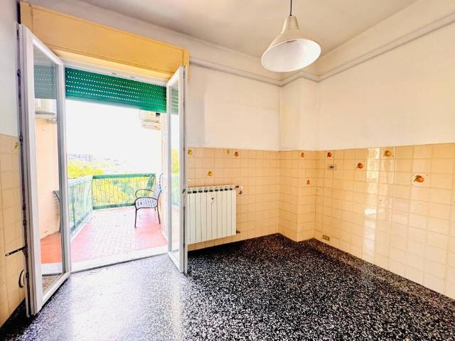 Appartamento in vendita a Genova GE