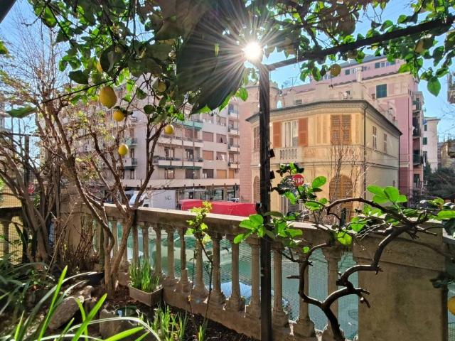 Appartamento in vendita a Genova GE