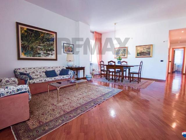 Appartamento in vendita a Genova GE