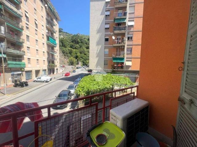 Appartamento in vendita a Genova GE