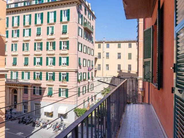 Appartamento in vendita a Genova GE
