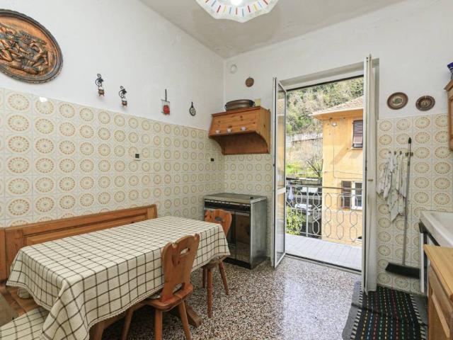 Appartamento in vendita a Genova GE
