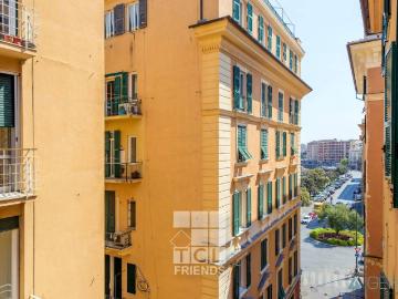 Appartamento in vendita a Genova GE