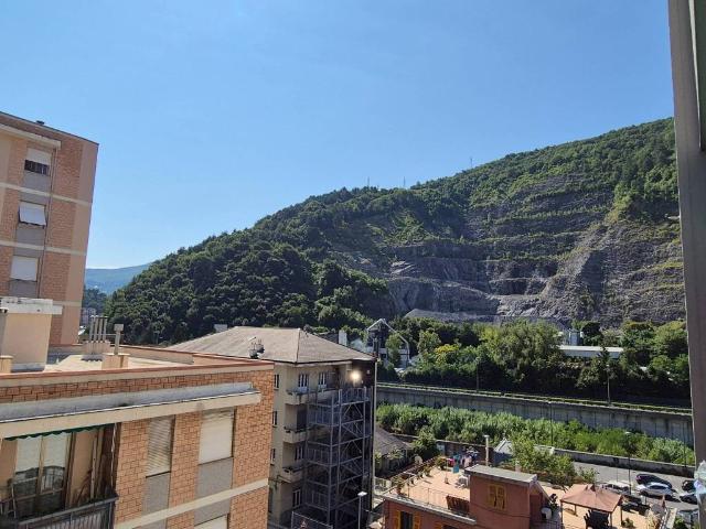Appartamento in vendita a Genova GE
