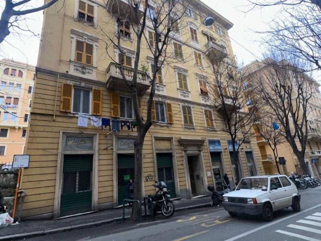 Appartamento in vendita a Genova GE