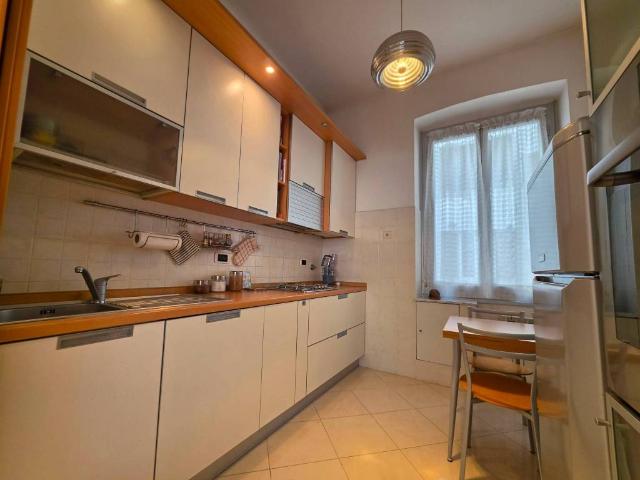 Appartamento in vendita a Genova GE