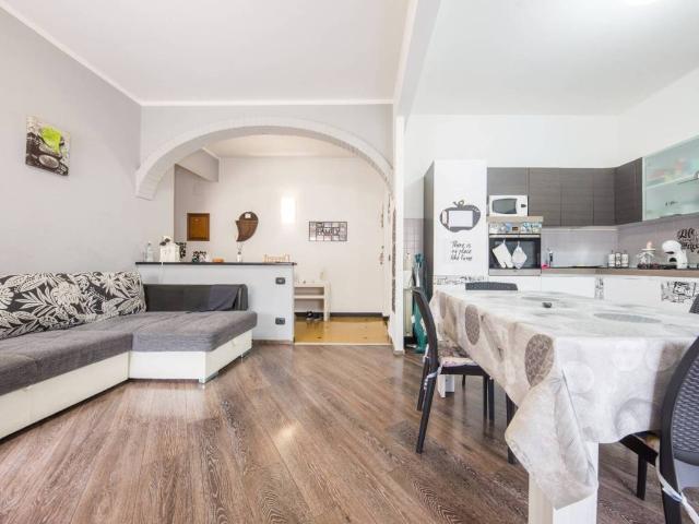 Appartamento in vendita a Genova GE