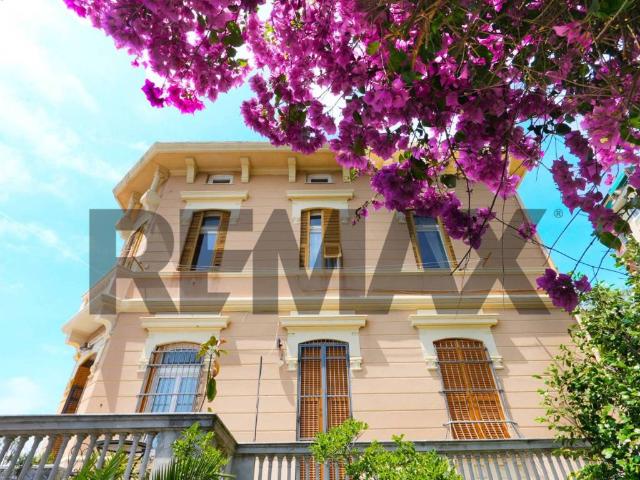 Appartamento in vendita a Genova GE