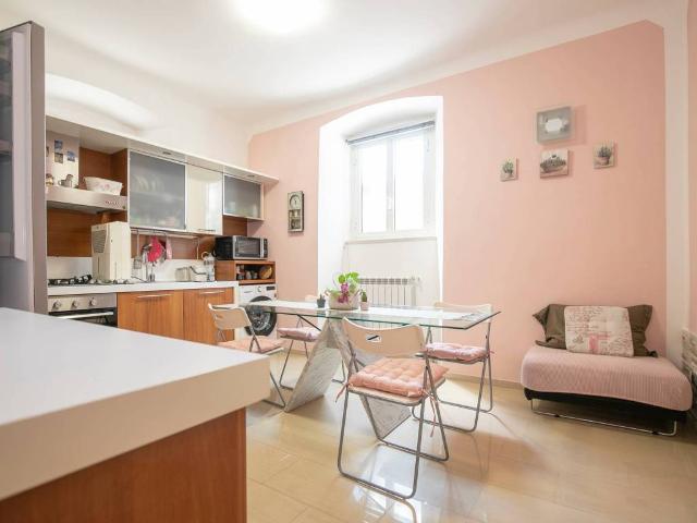 Appartamento in vendita a Genova GE