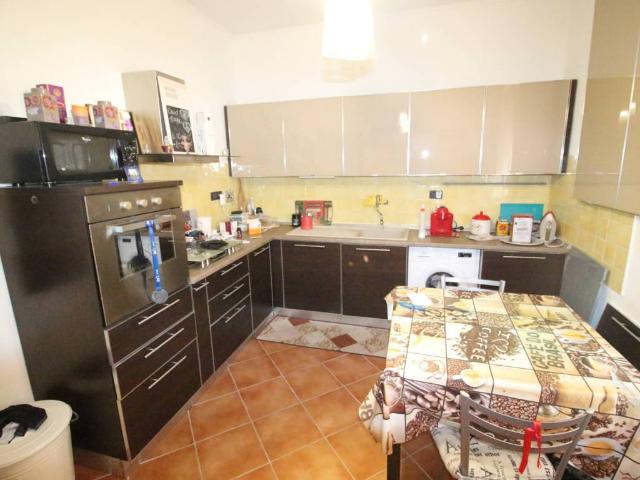 Appartamento in vendita a Genova GE