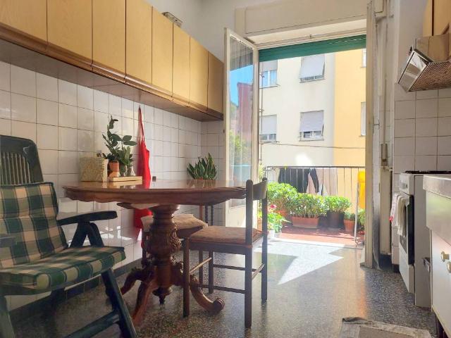 Appartamento in vendita a Genova GE