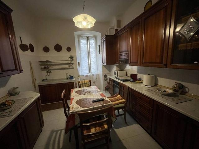 Appartamento in vendita a Genova GE