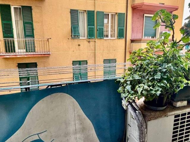 Appartamento in vendita a Genova GE