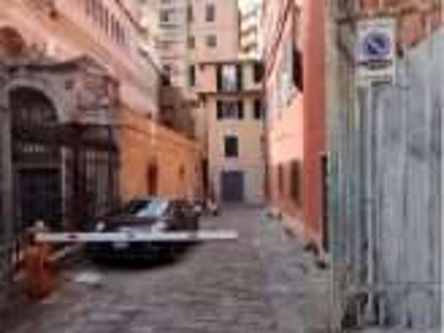 Appartamento in vendita a Genova GE