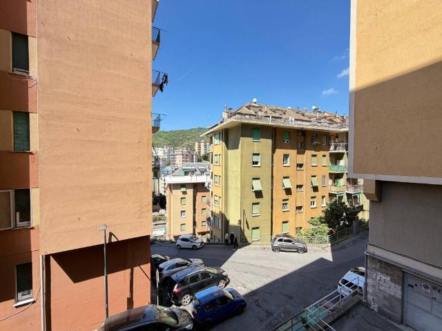 Appartamento in vendita a Genova GE