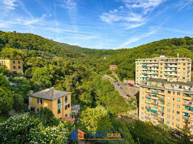 Appartamento in vendita a Genova GE