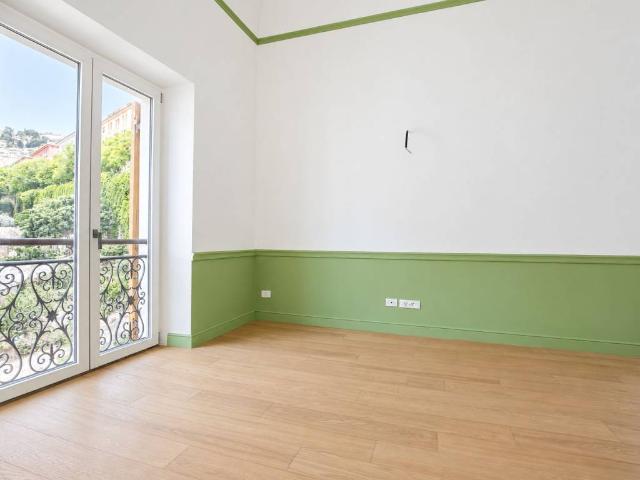 Appartamento in vendita a Genova GE