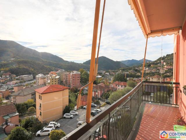 Appartamento in vendita a Genova GE