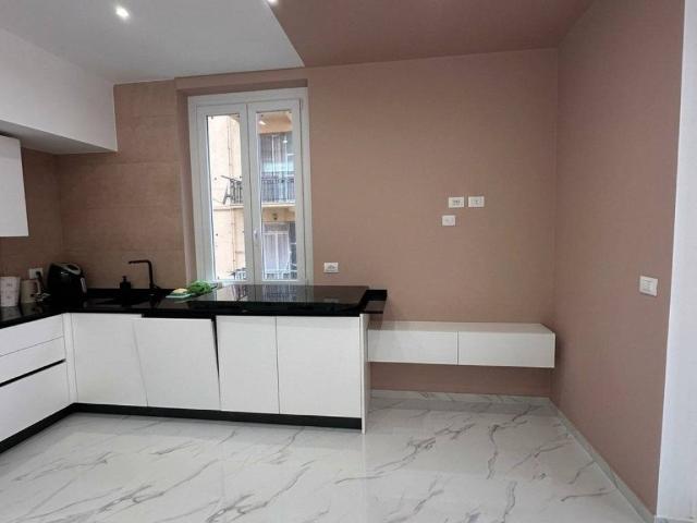 Appartamento in vendita a Genova GE