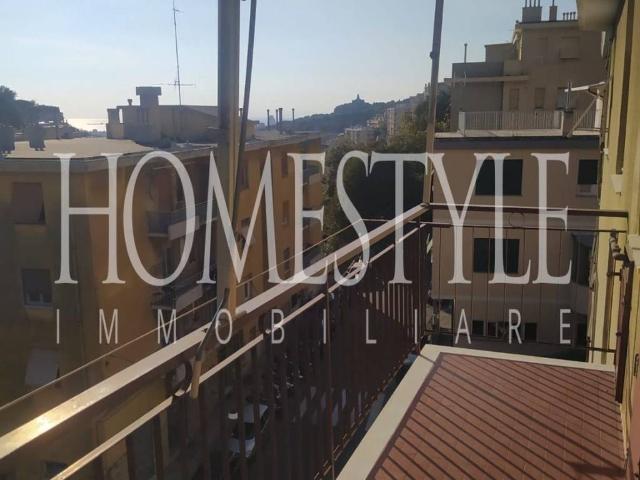 Appartamento in vendita a Genova GE