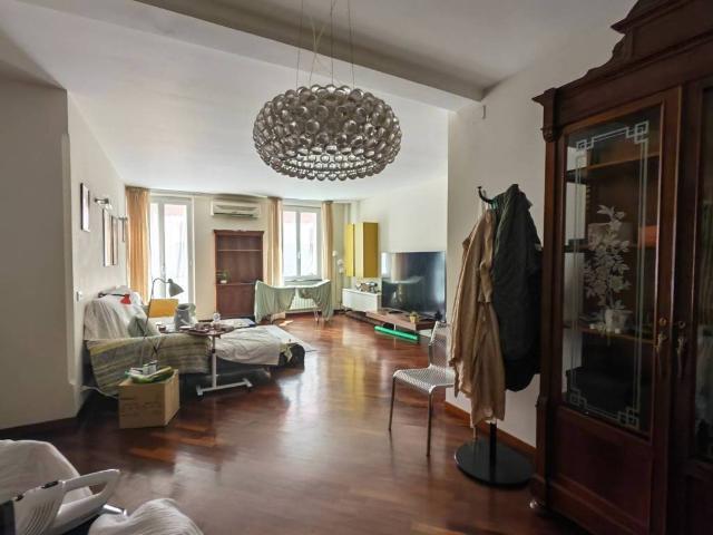 Appartamento in vendita a Genova GE