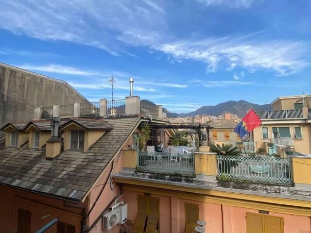 Appartamento in vendita a Genova GE