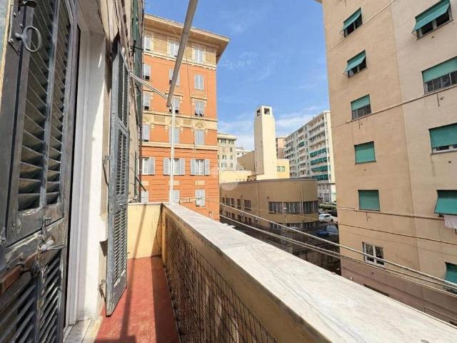 Appartamento in vendita a Genova GE