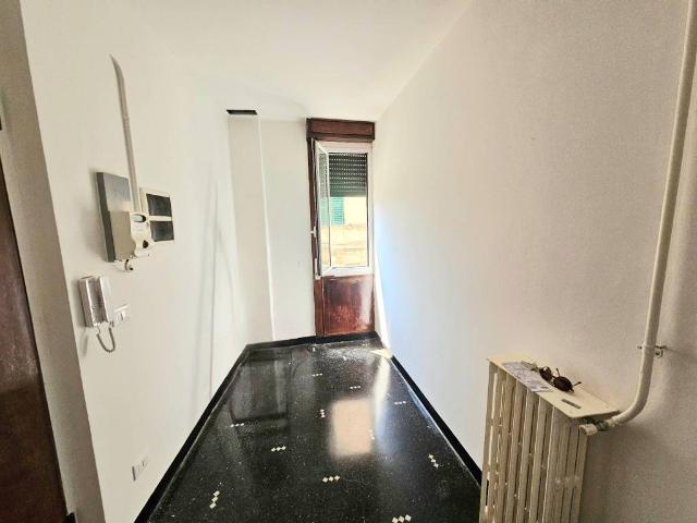 Appartamento in vendita a Genova GE