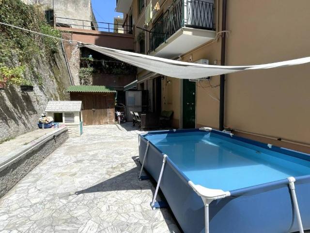 Appartamento in vendita a Genova GE