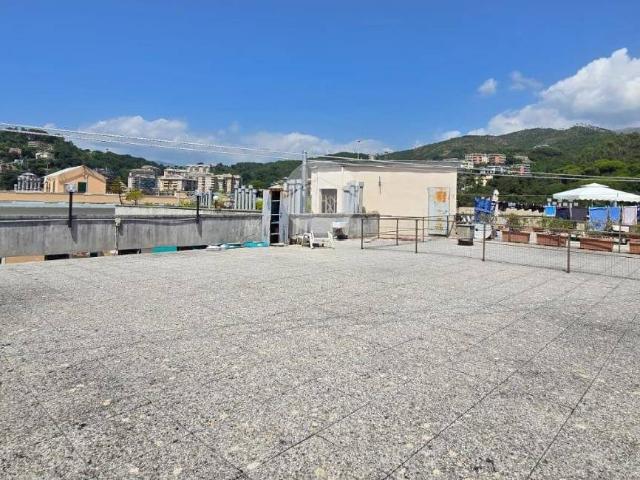 Appartamento in vendita a Genova GE