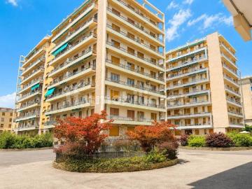 Appartamento in vendita a Genova GE