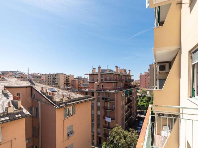 Appartamento in vendita a Genova GE