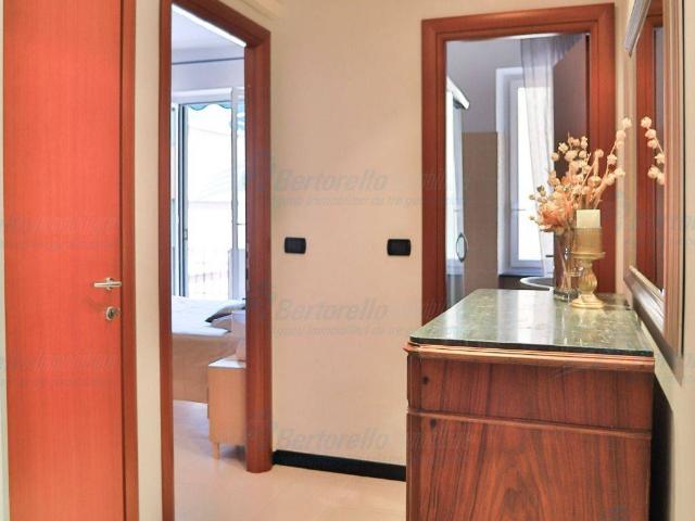 Appartamento in vendita a Genova GE