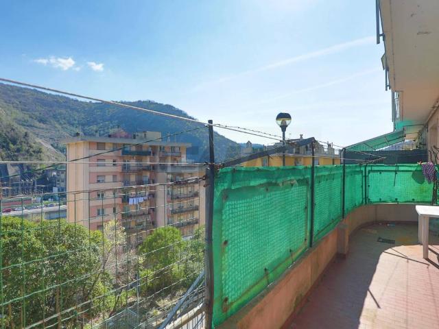 Appartamento in vendita a Genova GE