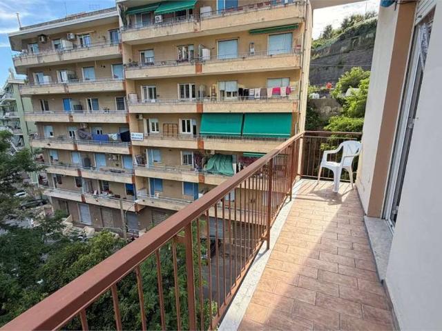Appartamento in vendita a Genova GE