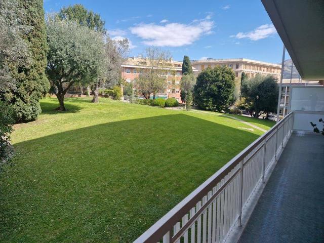 Appartamento in vendita a Genova GE