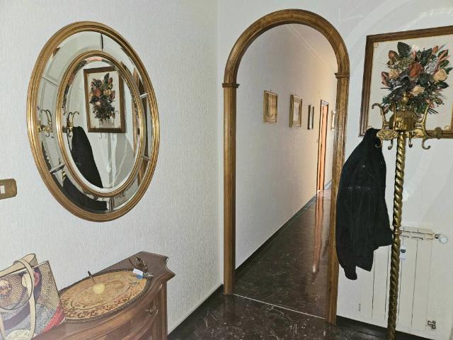 Appartamento in vendita a Genova GE