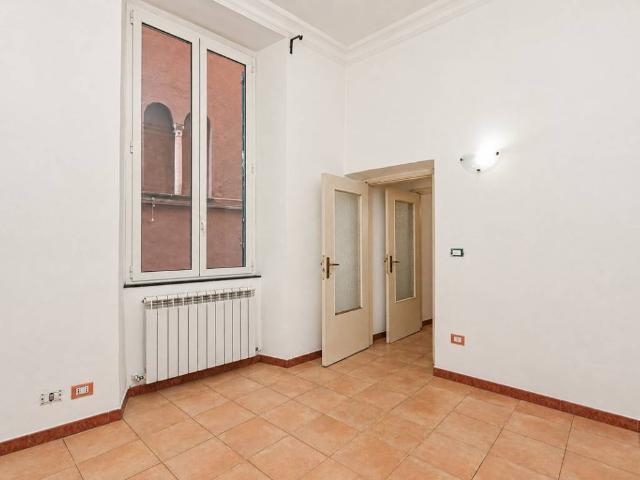 Appartamento in vendita a Genova GE
