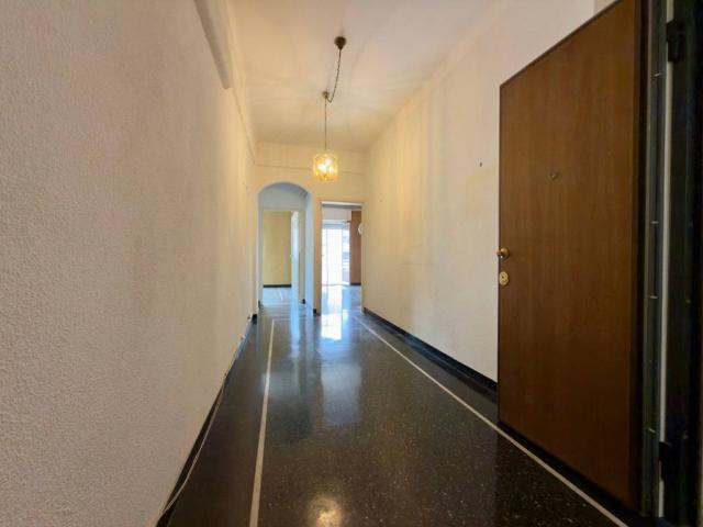Appartamento in vendita a Genova GE