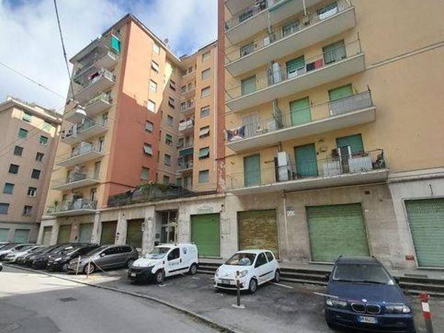Appartamento in vendita a Genova GE