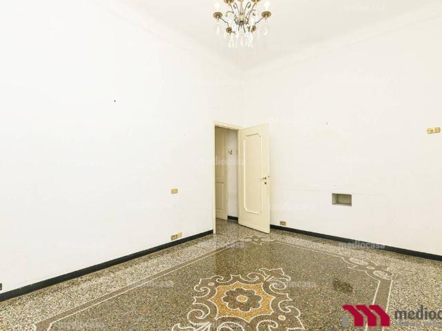 Appartamento in vendita a Genova GE