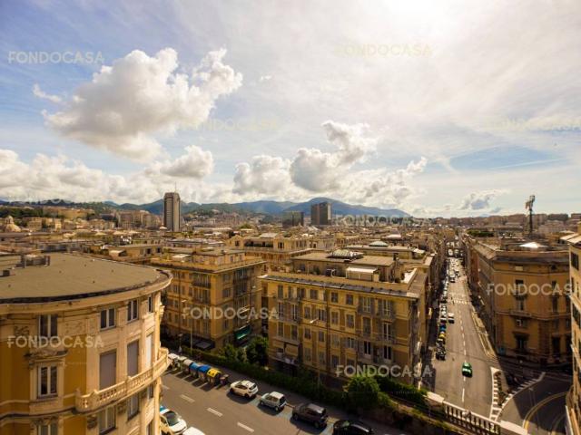 Appartamento in vendita a Genova GE